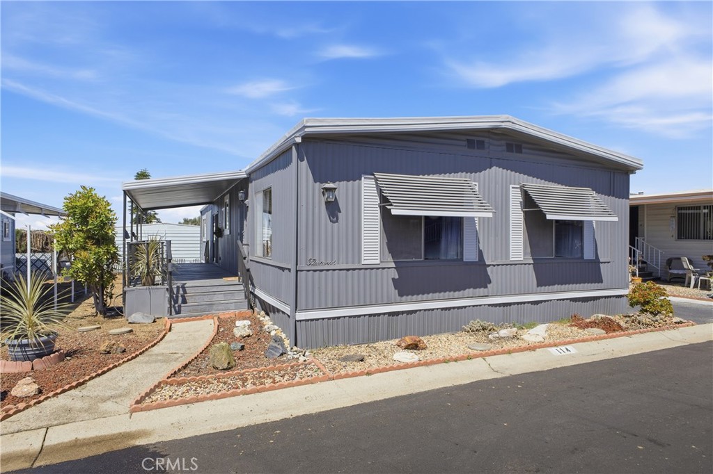 4095 Fruit Street 114