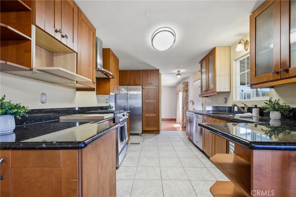 4095 Fruit Street 114