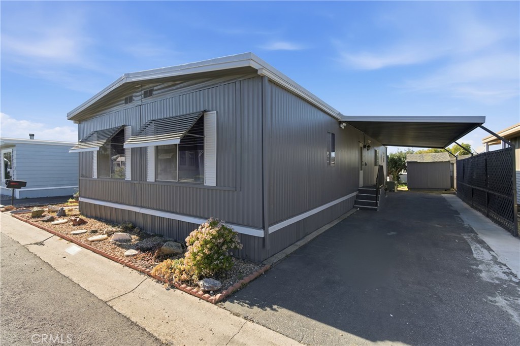 4095 Fruit Street 114