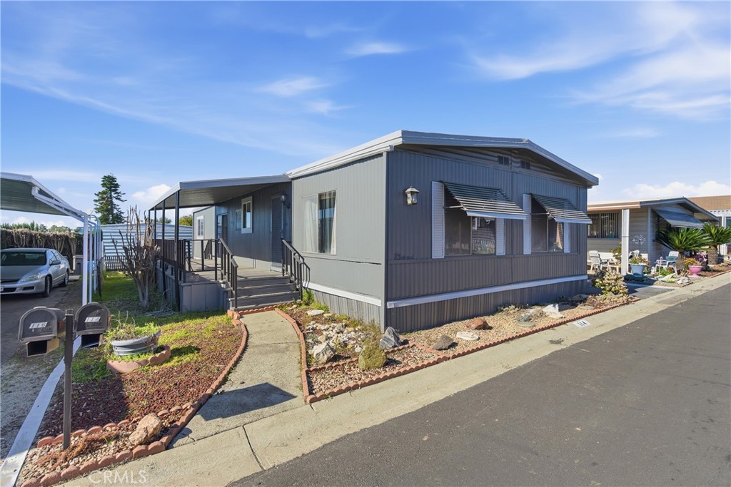 4095 Fruit Street 114