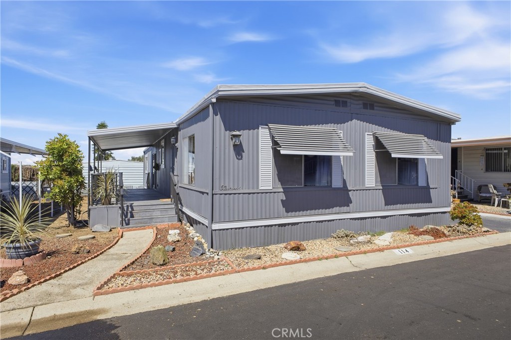 4095 Fruit Street 114