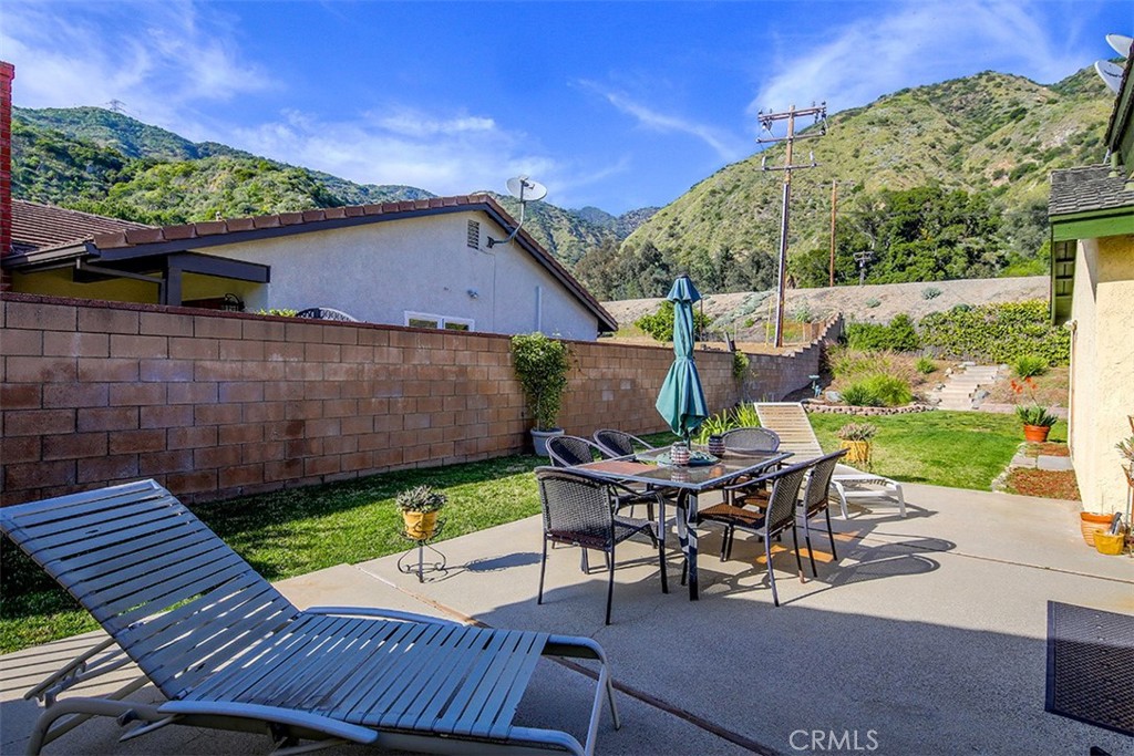 3401 Brookridge Road