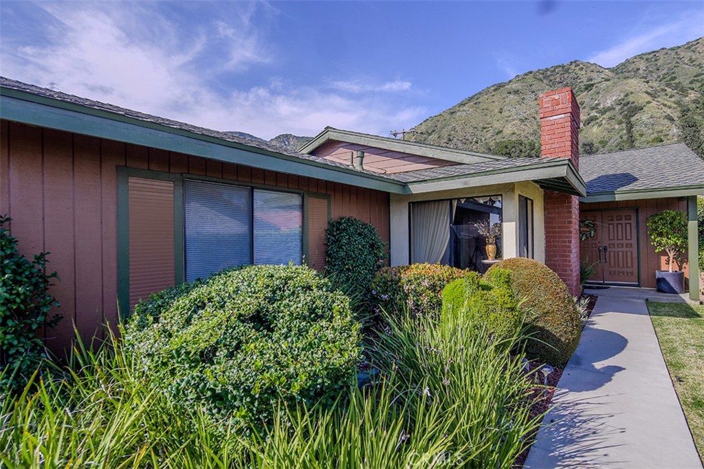 3401 Brookridge Road