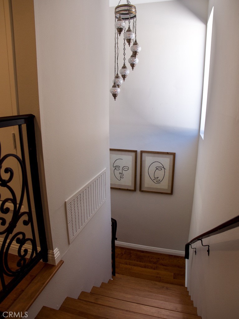 263 E Sierra Madre B