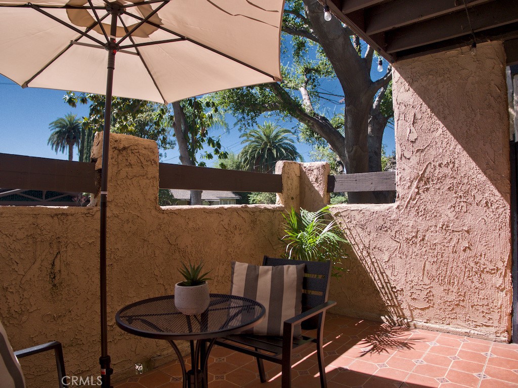 263 E Sierra Madre B