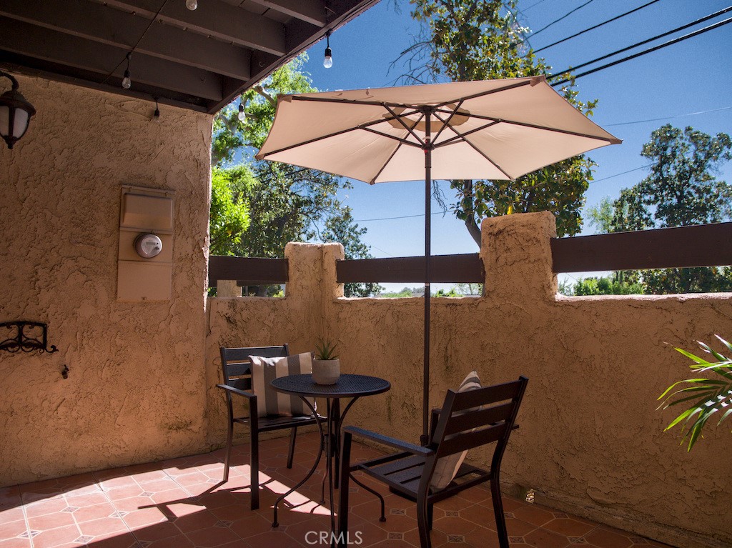 263 E Sierra Madre B