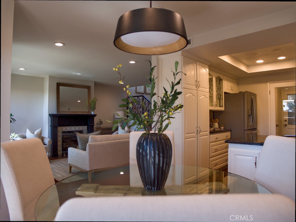 263 E Sierra Madre B