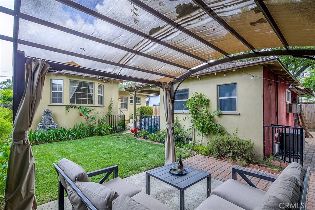 328 N. Alta Vista Ave