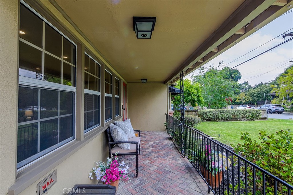 328 N. Alta Vista Ave
