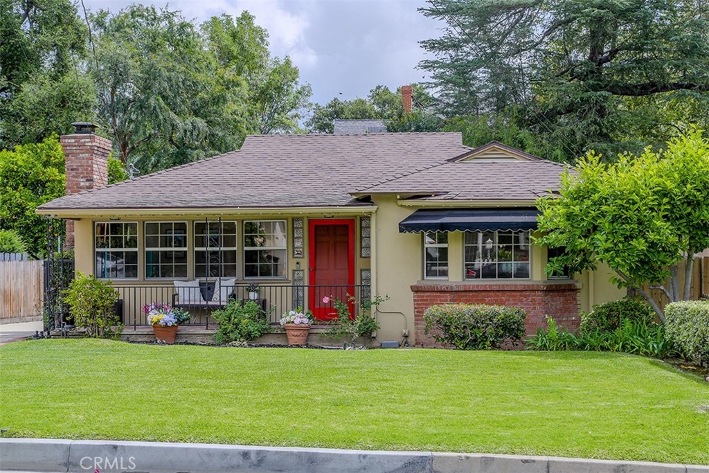 328 N. Alta Vista Ave