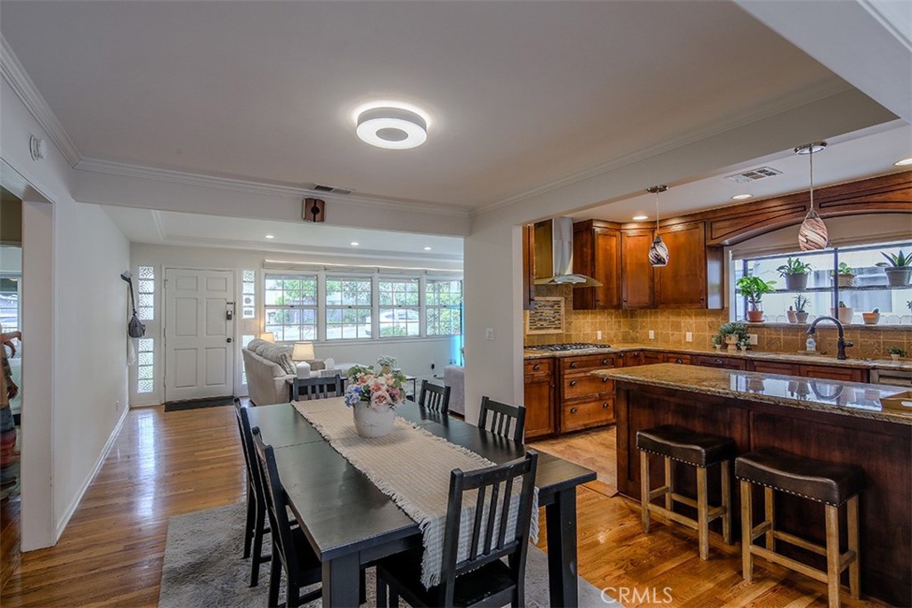 328 N. Alta Vista Ave