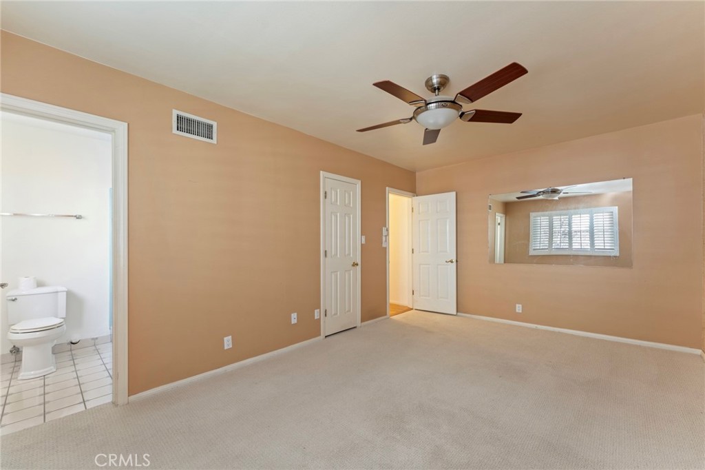 743 E Grandview