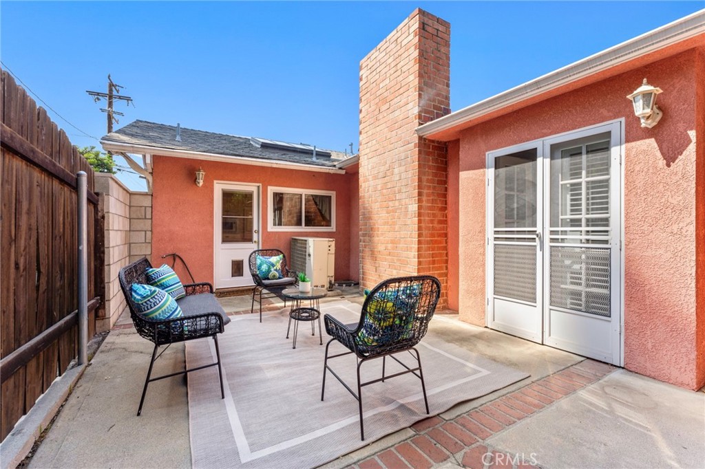 743 E Grandview