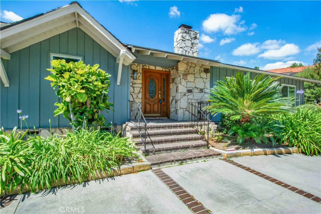 1333 Mayapan Rd
