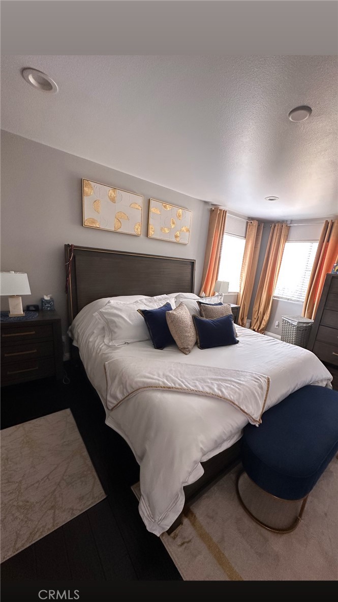495 Woodbluff