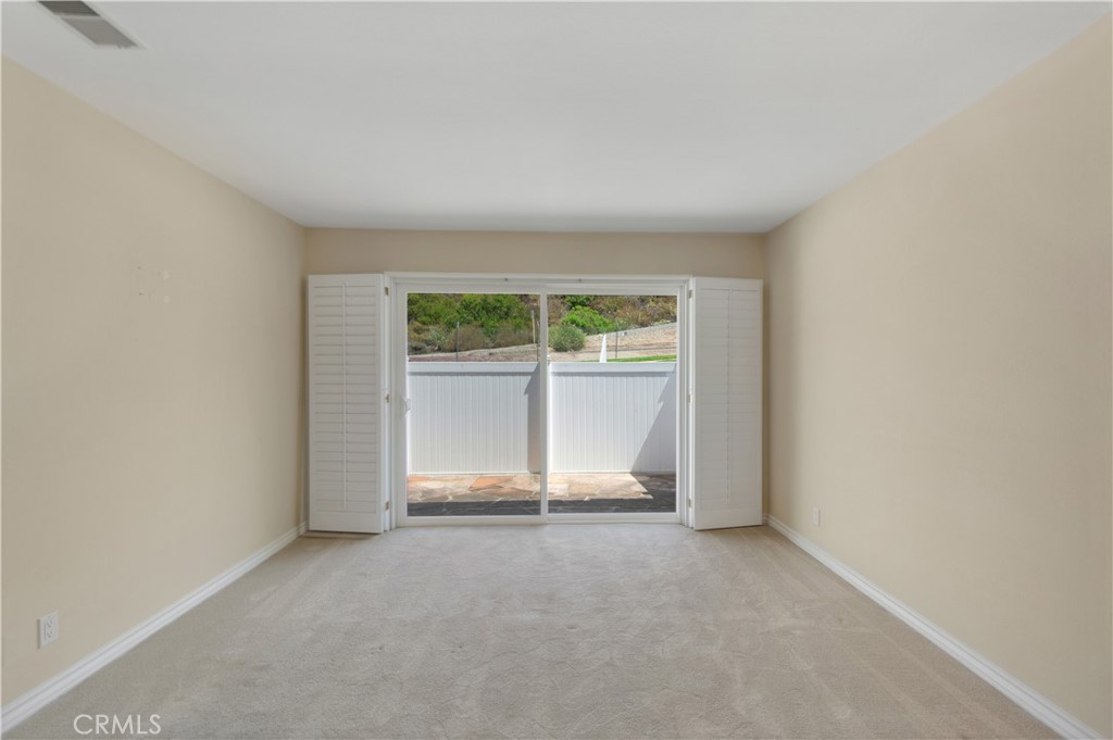 2377 Sommerset Dr