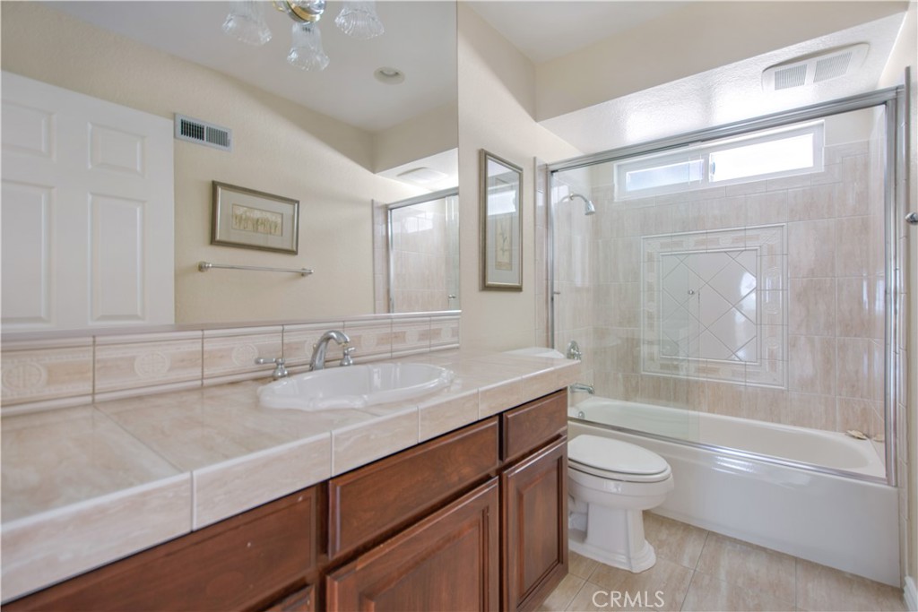 2377 Sommerset Dr