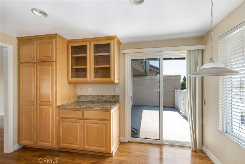 2377 Sommerset Dr