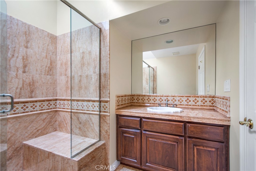 2377 Sommerset Dr