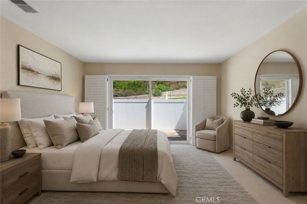 2377 Sommerset Dr