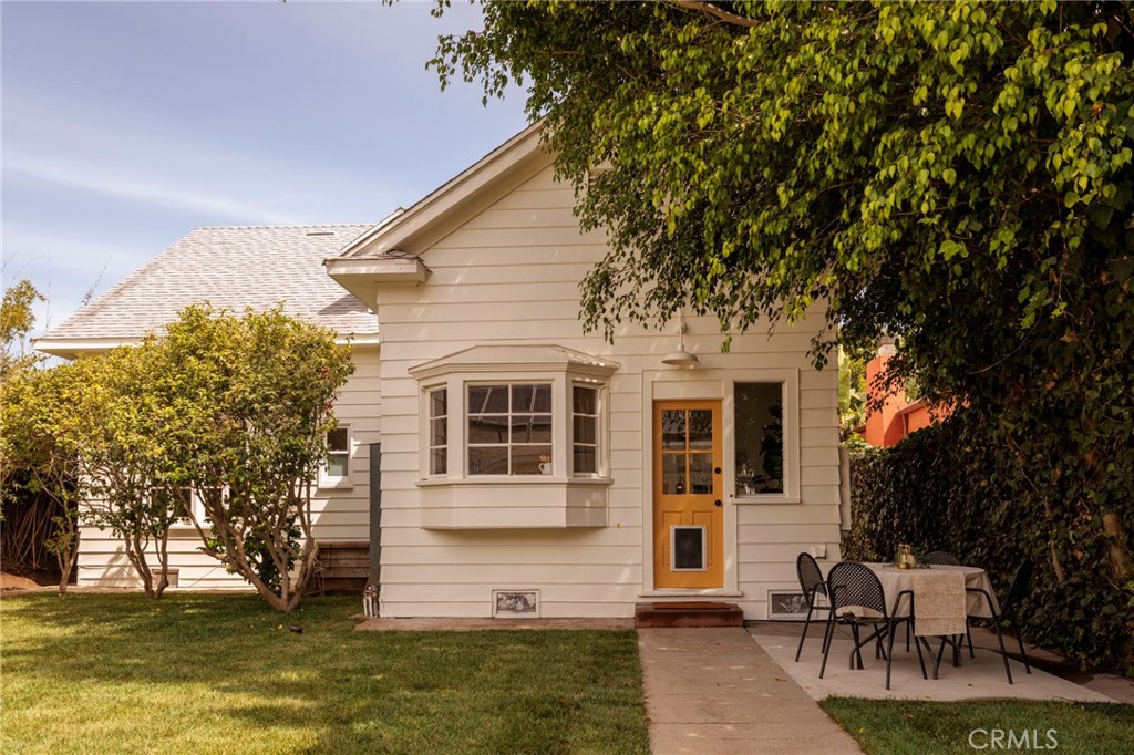 1027 Grant Street