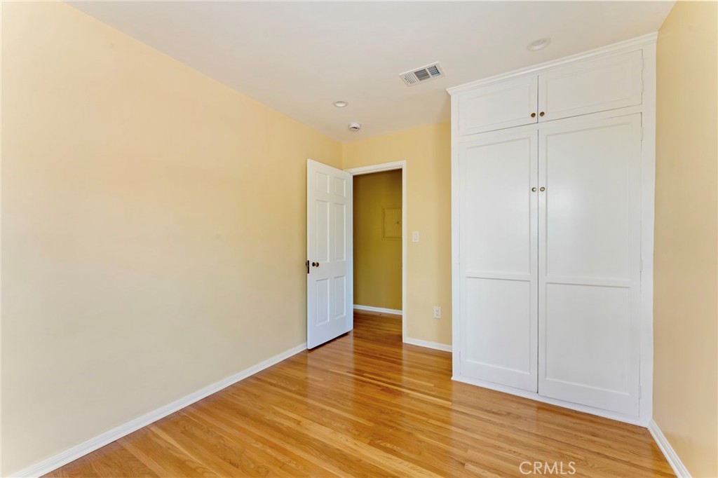 2873 Gainsborough