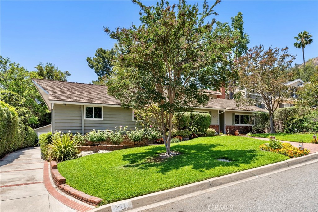 561 Sierra Meadows