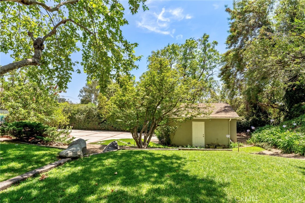 561 Sierra Meadows