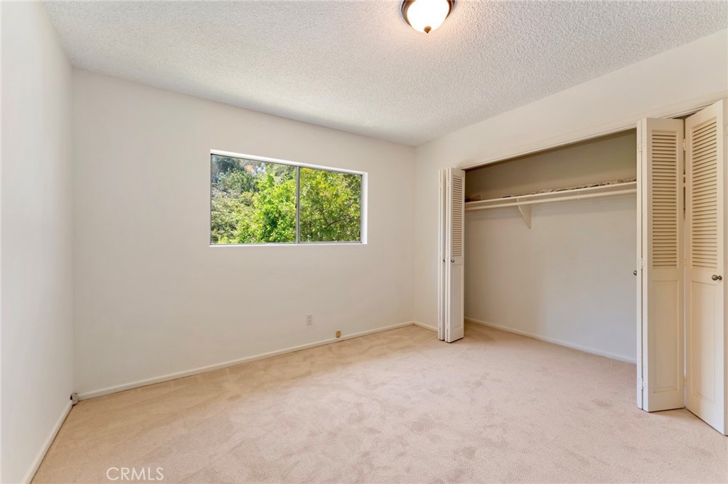 561 Sierra Meadows