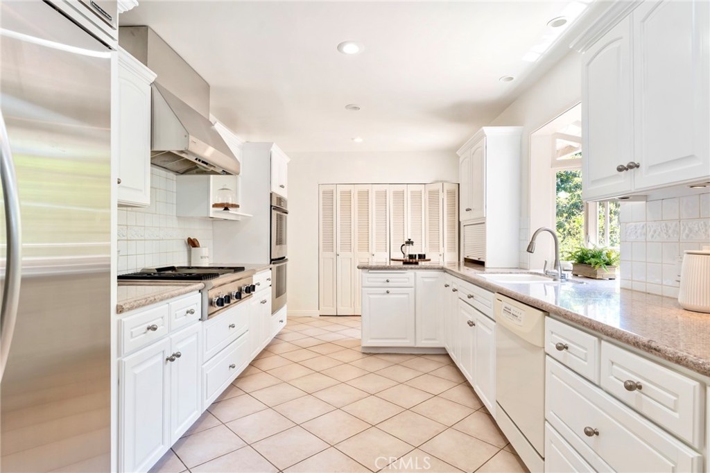 561 Sierra Meadows