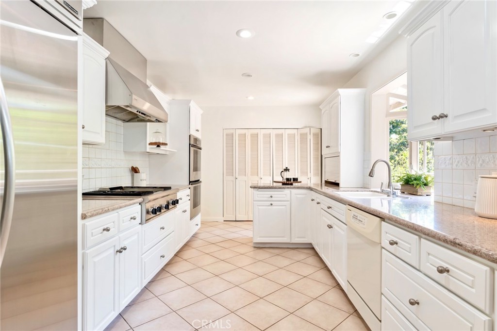 561 Sierra Meadows