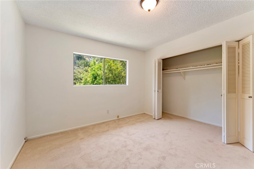 561 Sierra Meadows