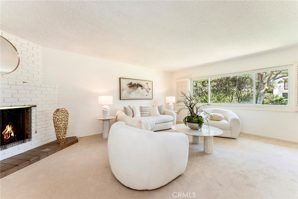561 Sierra Meadows