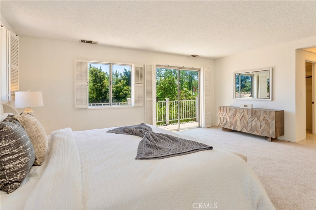 561 Sierra Meadows