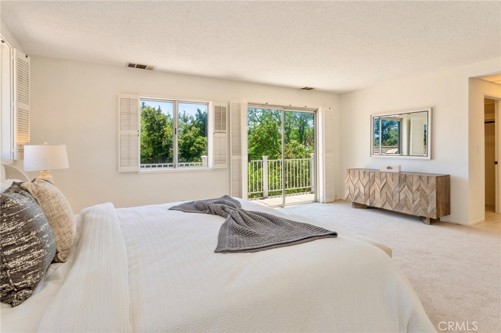 561 Sierra Meadows