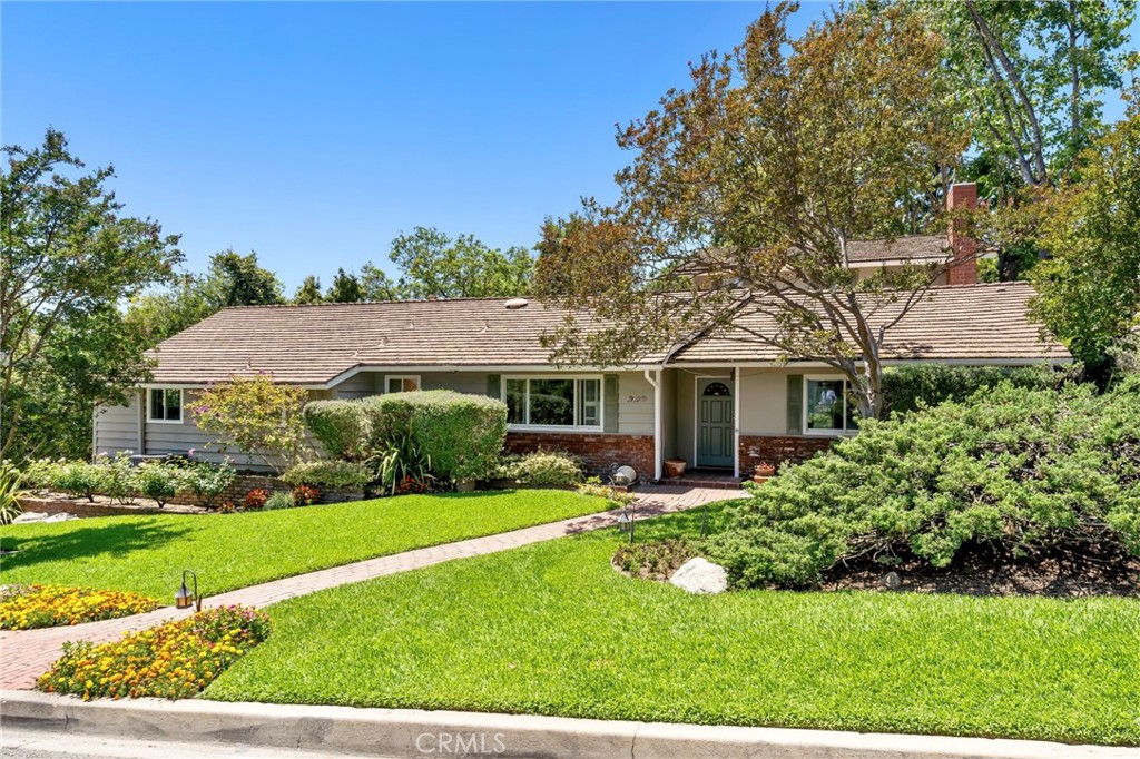 561 Sierra Meadows