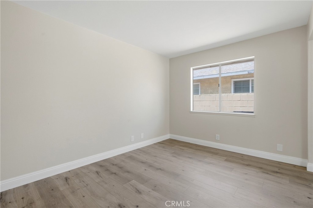 13370 Earl