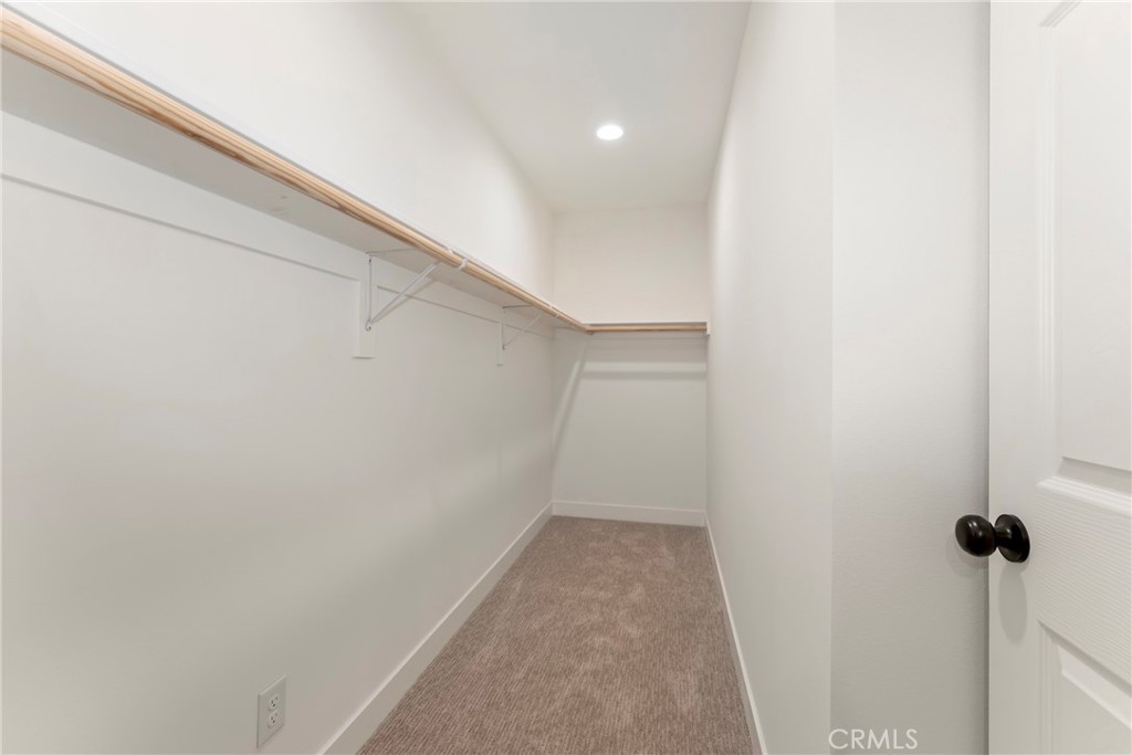 180 W Highland Avenue