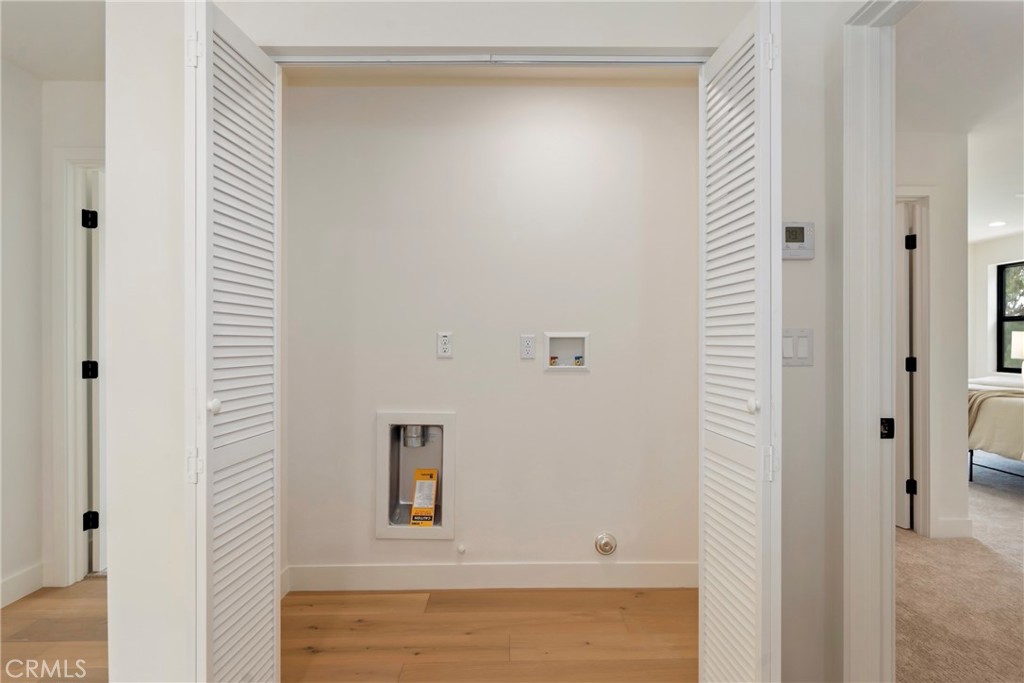 182 W Highland Avenue