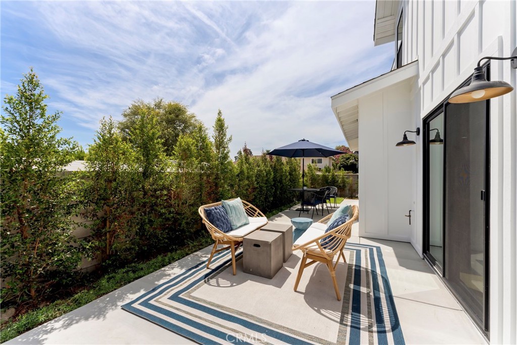 184 W Highland