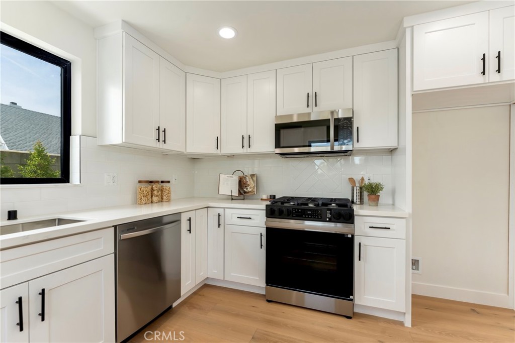 184 W Highland