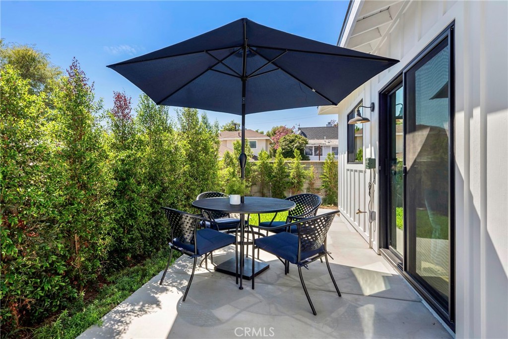 184 W Highland