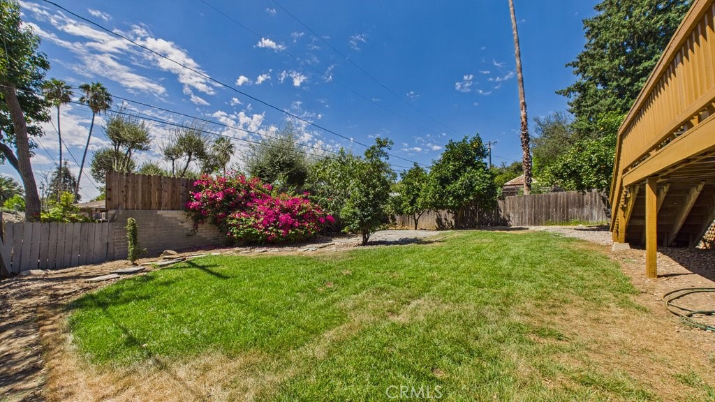 480 E Grandview