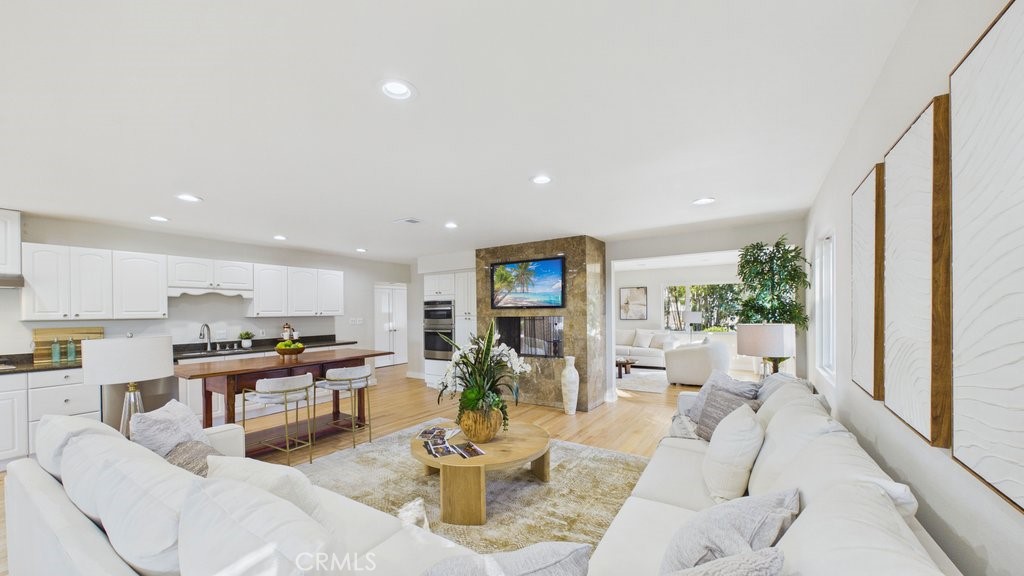 480 E Grandview