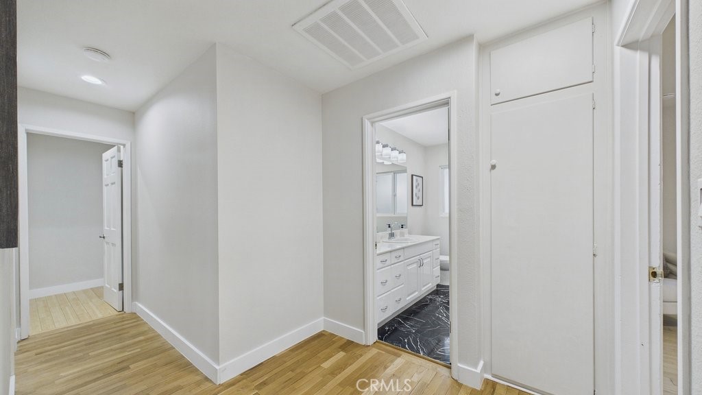 480 E Grandview