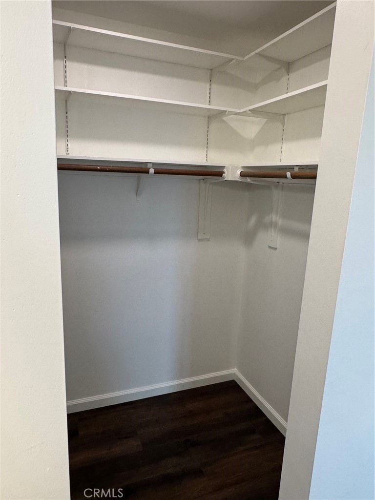 1530 Alamitas
