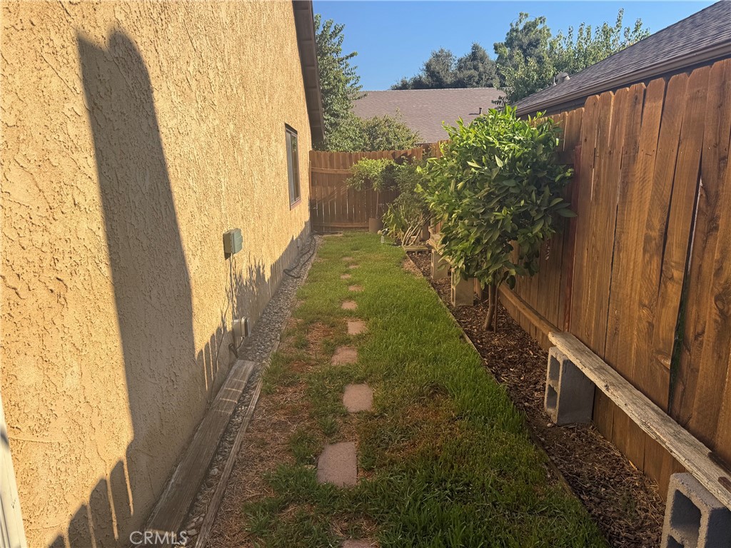1530 Alamitas