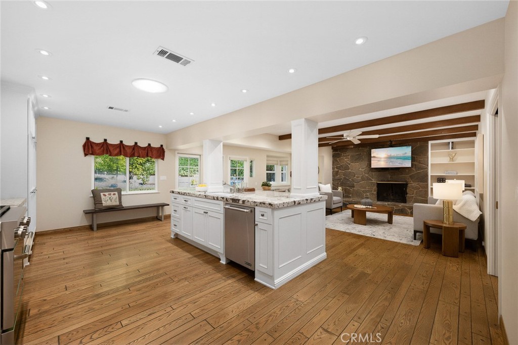 1816 Chantry Drive