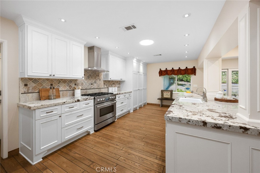 1816 Chantry Drive