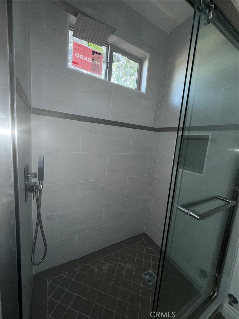 317 N Shamrock 2
